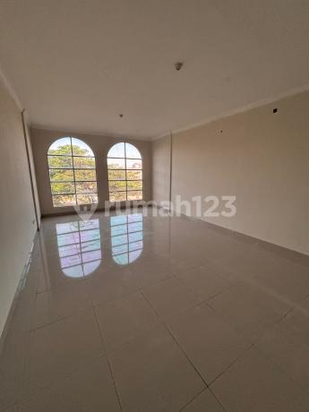 Ruko Greean Lake City Lt67.5m2 Lb236m2 3.5Lantai Hadap Timur