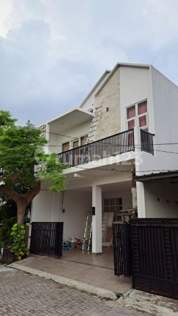 Rumah Rapih Siap Huni di Graha Cibubur View Rumah Rapih Siap Huni di Graha Cibubur View