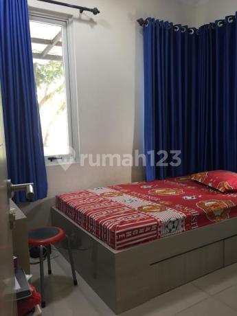 Rumah Hook 2 Lantai di Thomson Gading Serpong, Tangeran G