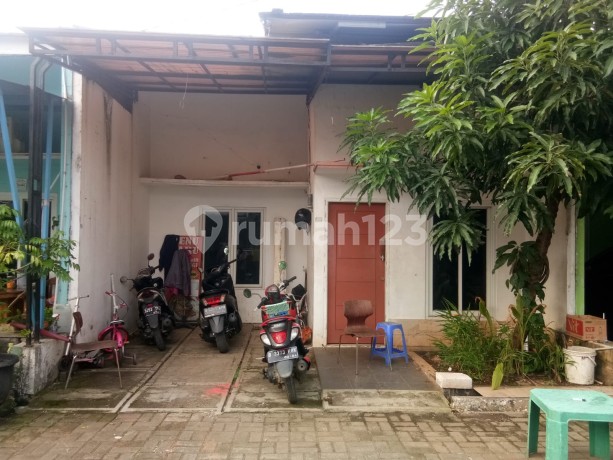 RUMAH DIDALAM TOWNHOUSE RUGUN GREEN BEKASI MURAH DIBAWAH 300 JUTA (THM)