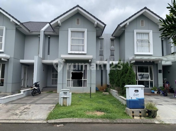 2-Story House Suvarna Sutera Bahana Ready to Move In