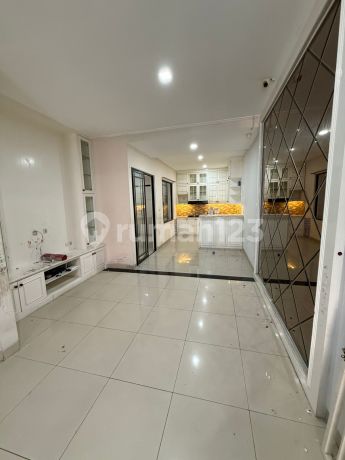 Rumah Bagus di Cluster Asia Green Lake City Siap Huni Rumah Bagus di Cluster Asia Green Lake City Siap Huni