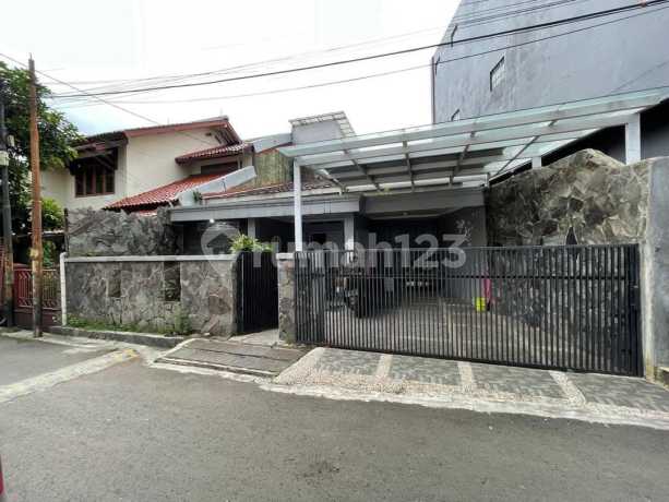 Rumah Sayap Kembar Strategis Deket Ke Tol Moh Toha Rumah Sayap Kembar Strategis Deket Ke Tol Moh Toha