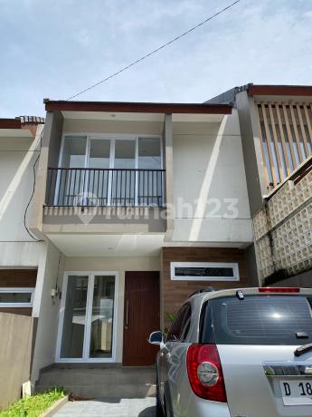 Rumah Baru di Mustika Redisence Ciwaruga Gerlong Rumah Baru di Mustika Redisence Ciwaruga Gerlong