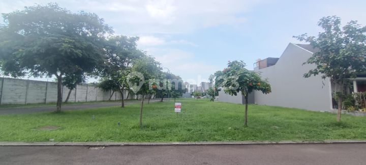 Kavling hoek di Cluster Indira Suvarna Sutera Tangerang, hadap utara - timur 300 m²