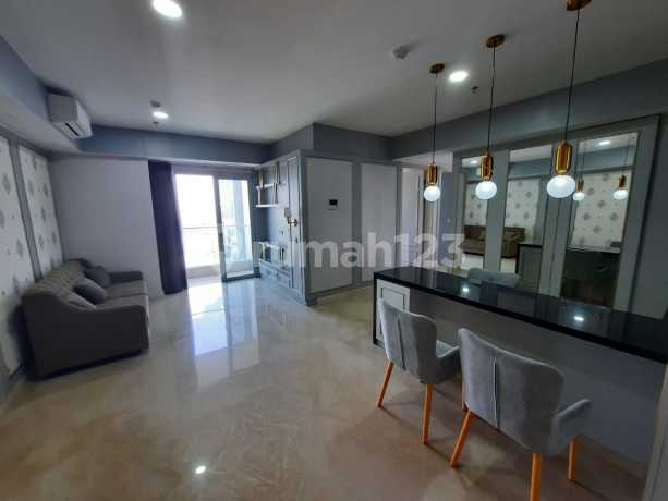 Disewakan Apart Mewah One Icon Tunjungan Plaze Full Furnished Premium! Disewakan Apart Mewah One Icon Tunjungan Plaze Full Furnished Premium!