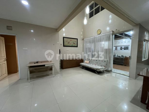 DIJUAL CEPAT !! Meadow Green, Bougenville Permai, Lippo Cikarang, Cibatu, Cikarang Selatan, Kab. Bekasi