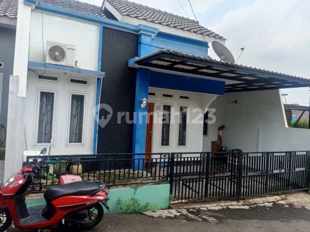 Dijual Rumah Cluster Strategis Tanah Baru Beji - Depok | SHM | Akses 2 Mobil Dijual Rumah Cluster Strategis Tanah Baru Beji - Depok | SHM | Akses 2 Mobil