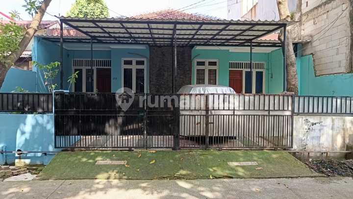 Dijual Rumah 2 Kavling Luas & Strategis Siap Huni- Beji, Depok