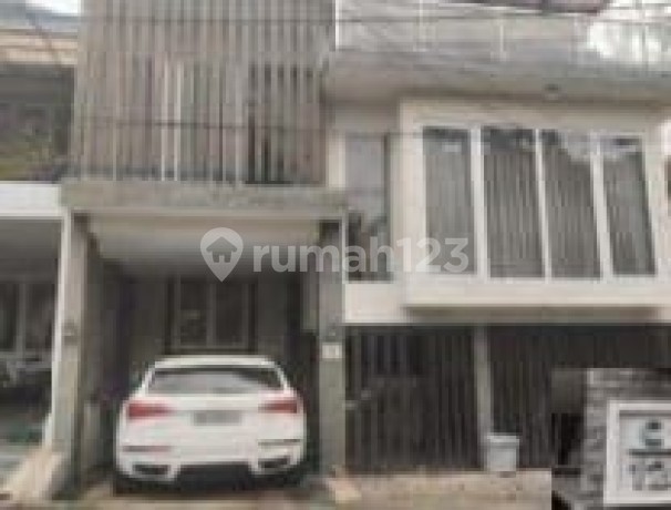 Rumah Siap Huni Luas 130 Nyaman Di Nerada Estate Ef16895