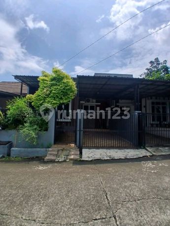 Dijual Cepat Rumah di Bukit Golf Riverside