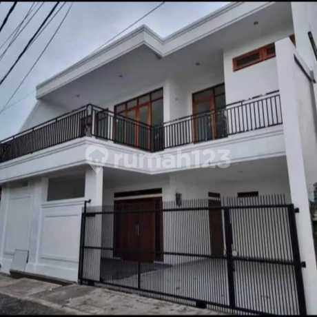 Rumah Perlu Sedikit Renovasi di Komplek Pertamina, Pondok Ranji