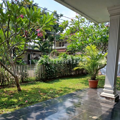 Rumah Lama di Radio Dalam, Jakarta Selatan Rumah Lama di Radio Dalam, Jakarta Selatan