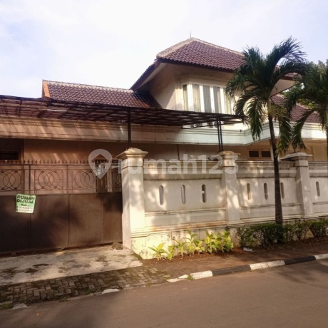 Rumah Siap Huni di Bintaro Jaya Sektor 3 Rumah Siap Huni di Bintaro Jaya Sektor 3