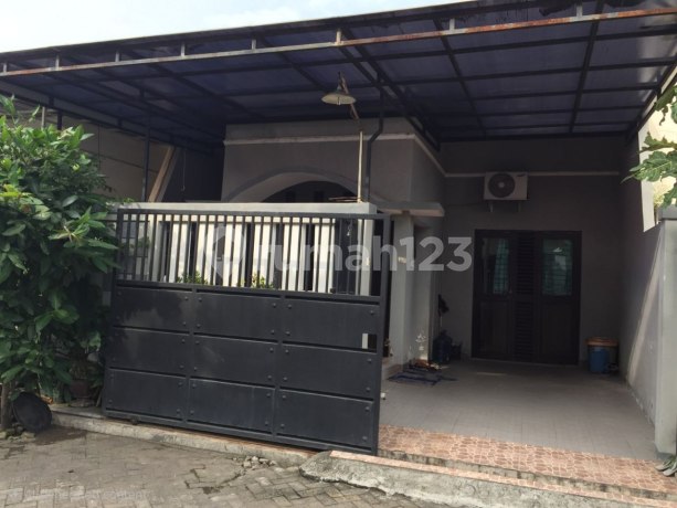 Rumah Dian Regency Sukolilo Park Regency Strategis