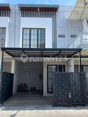 Rumah Regency One Babatan Pantai STRATEGIS MINIMALIS Rumah Regency One Babatan Pantai STRATEGIS MINIMALIS