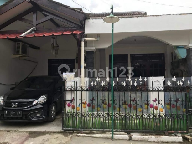 Rumah 1,5 Lantai di Perumahan Tytyan Kencana Bekasi Rumah 1,5 Lantai di Perumahan Tytyan Kencana Bekasi