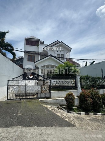 Rumah Lux Siap Huni di Setiabudi Regency Bandung Rumah Lux Siap Huni di Setiabudi Regency Bandung