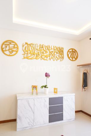 House in Bali Garden City, Luxury Full Furnished Hook Position with View House in Bali Garden City, Luxury Full Furnished Hook Position with View