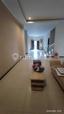 Jual / Sewa Rumah Mekarwangi