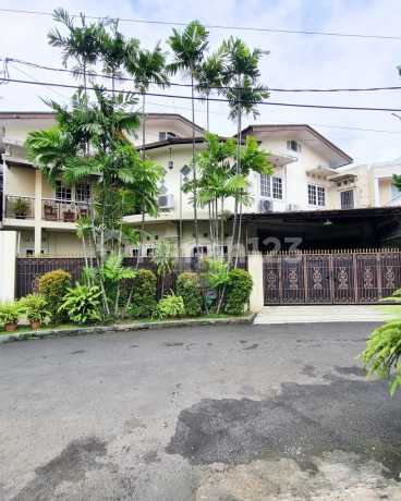 2-Story House in Bintaro Near Pondok Indah