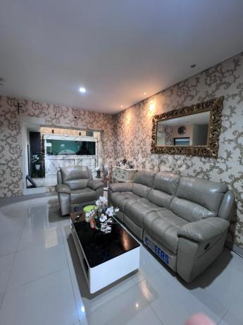 Dijual Cepat Rumah Premier Estate 3 Cibubur Dijual Cepat Rumah Premier Estate 3 Cibubur