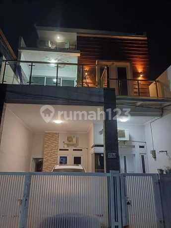 Dijual - Rumah Strategis Siap Huni di Puri Kranji Regency, Bekasi Barat Dijual - Rumah Strategis Siap Huni di Puri Kranji Regency, Bekasi Barat