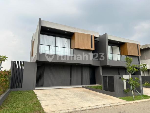 The Most Affordable Ready-to-Occupy House in Shila At Sawangan, an Independent Area with a Natural Lake.