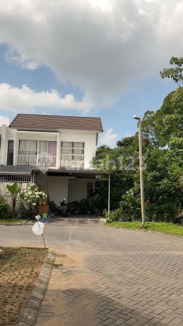 Rumah 2 Lantai Di Menganti Kondisi Bagus