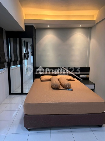 DISEWAKAN APARTEMEN BERKELEY Studio lt.8 dekat UC
