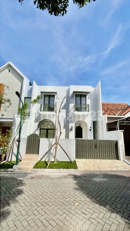For Sale Citraland Utama House 5BR New Near Modern Market School For Sale Citraland Utama House 5BR New Near Modern Market School