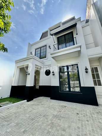 For Sale Woodland Citraland American Modern 5BR Semi-Furnished House