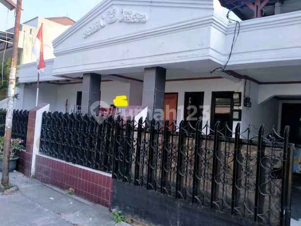 Dijual B U Rumah Duren Jaya Bekasi Dijual B U Rumah Duren Jaya Bekasi