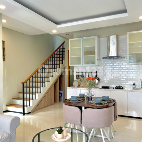 Dijual Hunian Asri Modern Minimalis di Tengah Sejuknya Pegunungan