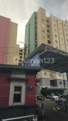 Ready-to-Occupy Apartment with Strategic Location at Palm Mansion, Kalideres, West Jakarta