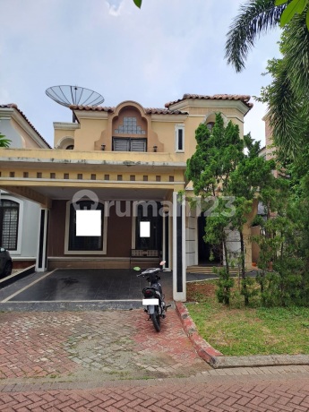 For Quick Sale: 2-Story Semi-Furnished House in Royal Serpong Village, South Tangerang For Quick Sale: 2-Story Semi-Furnished House in Royal Serpong Village, South Tangerang
