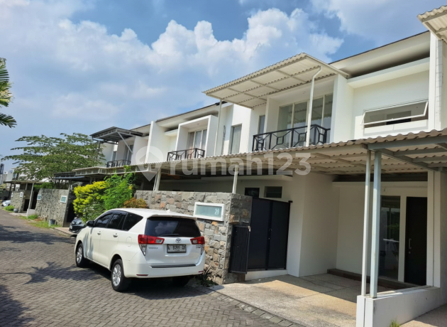 Rumah Mewah Murah 2 Lantai Lakarsantri Surabaya Jual Cepat Siap Huni Lokasi Strategis