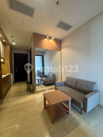 Apartemen Sudirman Suites Dekat Mrt Bendungan Hilir Di Jakarta Pusat - 1br Full Furnished