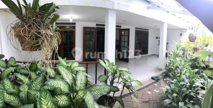 House Near Campus Suitable for Boarding