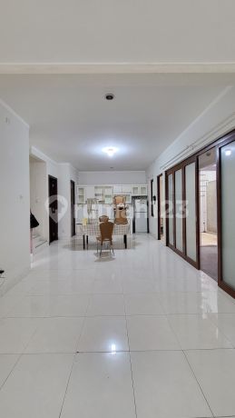 Discovery Bintaro Homie House Well-Maintained Ready to Occupancy Lumina Emerald Cielo