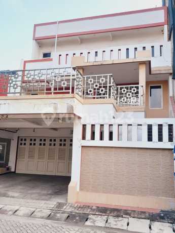 Dijual Cepat Rumah di Golf Lake Residence Cluster Victoria