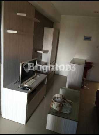 Apartemen Full Furnished Sangat Cocok Untuk Mahasiswa/karyawan) Pengantin Baru, Keluarga Kecil Di High Point Siwalan Kerto Dekat Universitas Petra