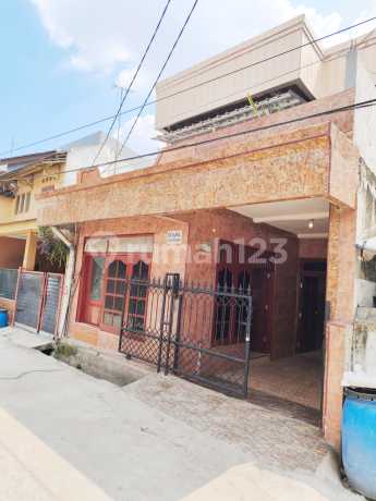 Di Jual Rumah 3 Lantai Diperumahan Margahayu Jaya Bekasi Di Jual Rumah 3 Lantai Diperumahan Margahayu Jaya Bekasi