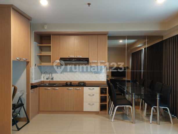 Dijual Apartemen Grand Emerald Lagoon Emerald Bekasi 2 BR Full Furnished
