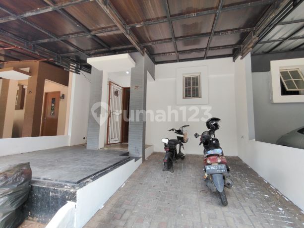 Rumah 2 Lantai Stategis di Puri Beta 2 Ciledug