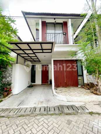 Rumah 2 Lantai Bagus di Sektor 2 Bintaro Rumah 2 Lantai Bagus di Sektor 2 Bintaro