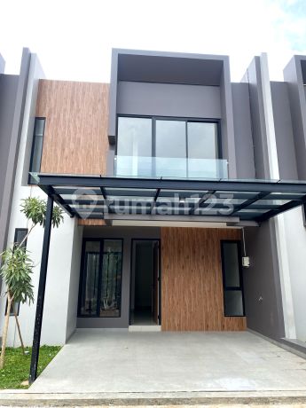 Good 2-Story House Near School in Bintaro