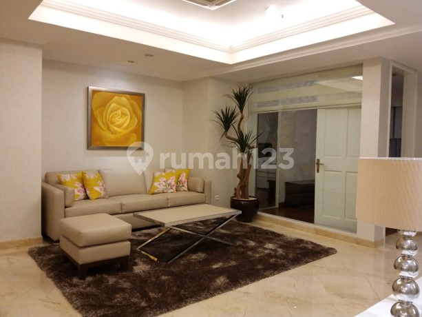 DIJUAL/ DISEWA APARTMENT PARK ROYAL Gatot Subroto, Benhill