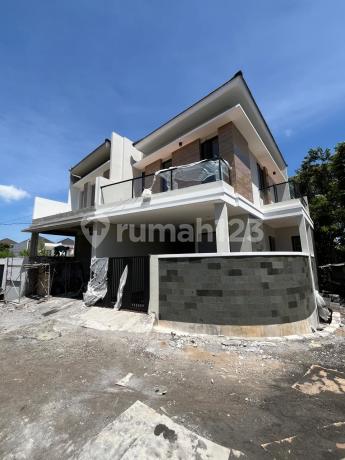 Rumah Mewah 2 Lantai Siap Huni Di Wiyung Brantas Permai Surabaya