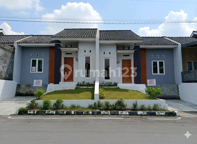 Rumah Solo Utara Dekat Tol Gondangrejo Karanganyar Rumah Solo Utara Dekat Tol Gondangrejo Karanganyar